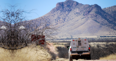 Over 30 Migrants Rescued in Tucson sector.📸 BP- The Border Reports