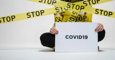Covid-19 Update - Arizona confirmed 104 deaths by Covid. 📸 pexels-cottonbro-The Border Reports