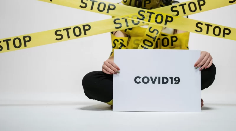Covid-19 Update - Arizona confirmed 104 deaths by Covid. 📸 pexels-cottonbro-The Border Reports