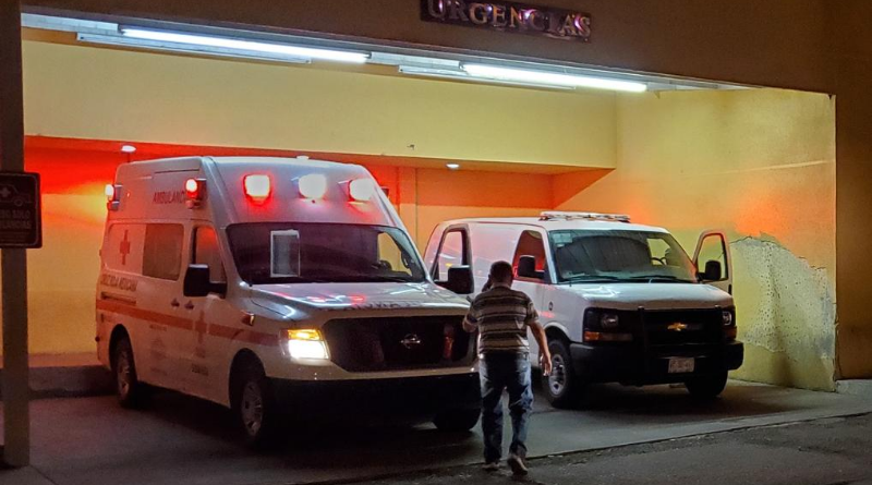 Man Shot Four Times Walks Himself into the Hospital in Nogales.