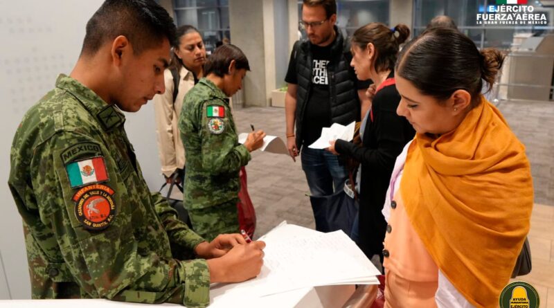 TEL AVIV.- En medio del conflicto Israel- Hamás, Sedena extrae a mexicanos atrapados en Israel. 📸 Sedena-The Border Reports