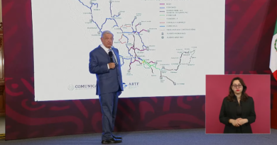 AMLO anuncia decreto para trenes