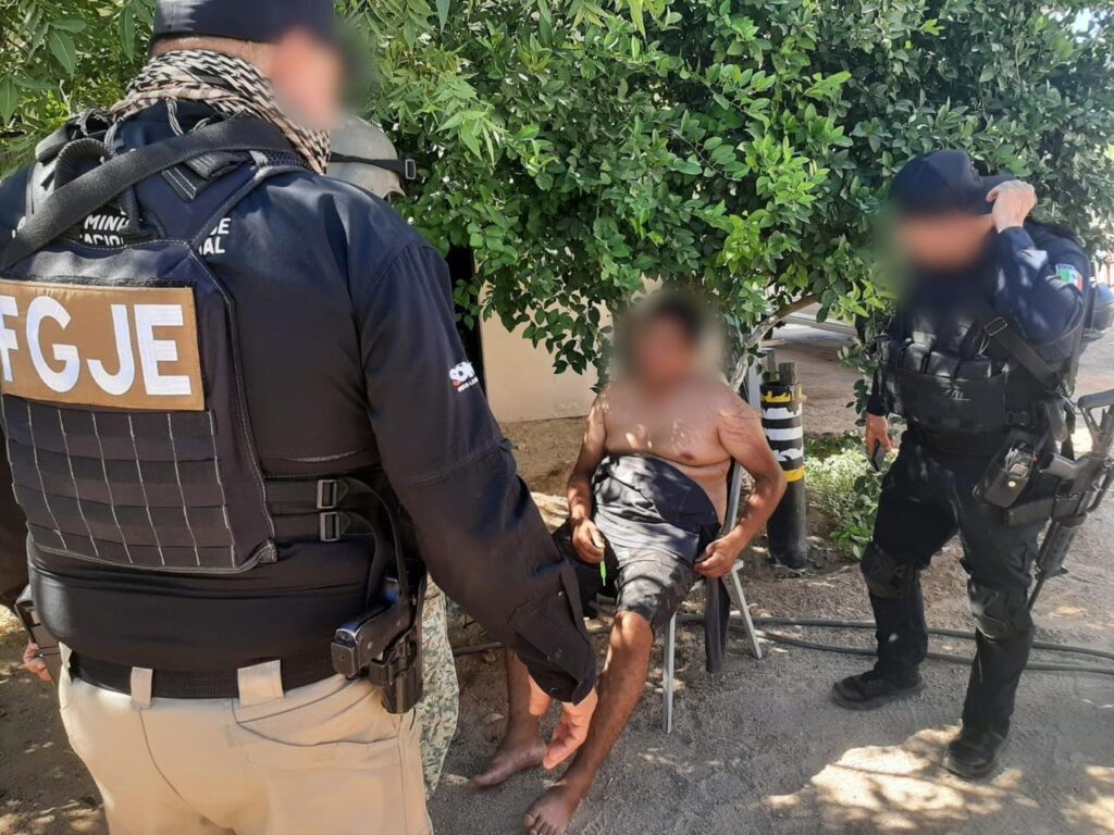 Hallan sano y Salvo a Jesús David, tras huir ante ataque armado en Caborca.