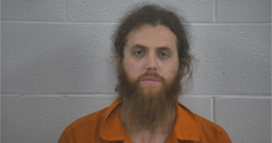 Sentenciado por apoyar ISIS desde Tennessee a 20 años de prisión, Benjamin Carpenter. (Photo Knox County)