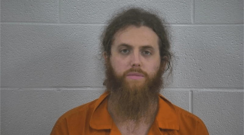Sentenciado por apoyar ISIS desde Tennessee a 20 años de prisión, Benjamin Carpenter. (Photo Knox County)
