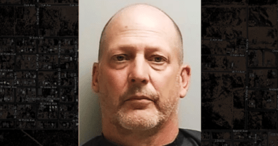 Eric Ridenour, halladu culpable por quemar iglesias en Douglas, Arizona.