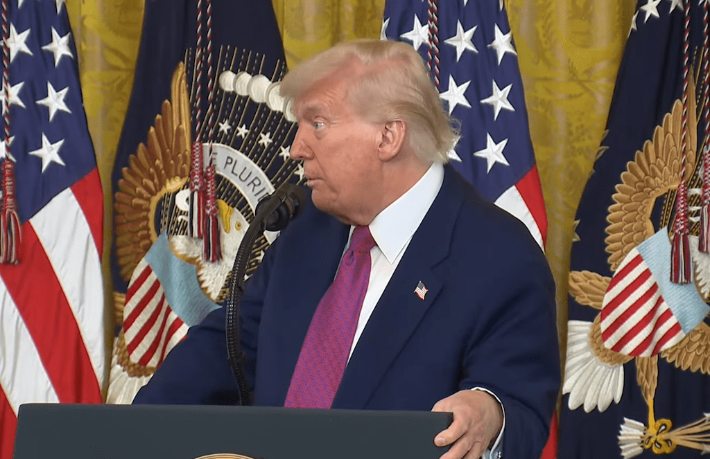 Trump defiende campesinos migrantes. (Whitehouse)