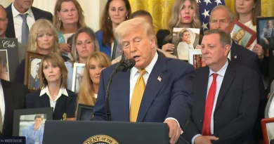El Presidente Donald Trump acusa que México está petrificado ante los cárteles del narcotráfico.📸 WH/The Border Reports