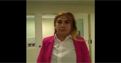 DHS reclama a Jueza que libera a migrante trans detenido por ICE.📸 DHS/The Border Reports