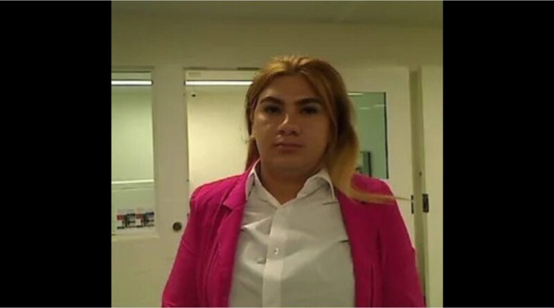 DHS reclama a Jueza que libera a migrante trans detenido por ICE.📸 DHS/The Border Reports