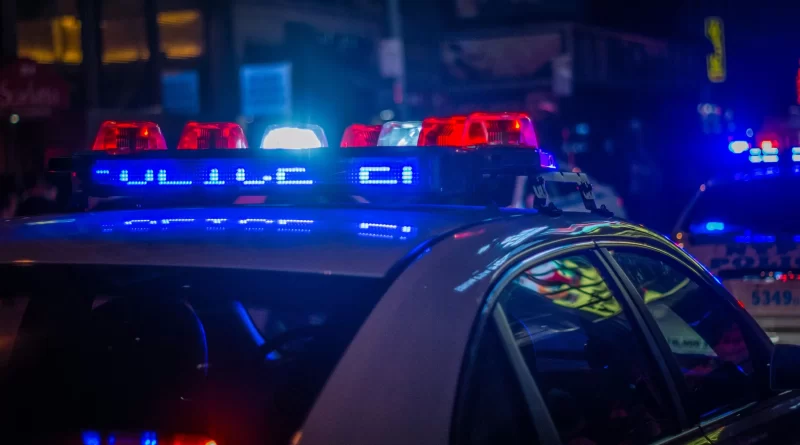 Menor es arrestado por tiroteo en Atlanta por el caso en Austin Court.📸 michael-fortsch--unsplash-The Border Reports