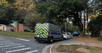 Grupo SWAT de Marietta captura asaltante de taxista de Universal en Carolyn St. 📸 MPD-The Border Reports