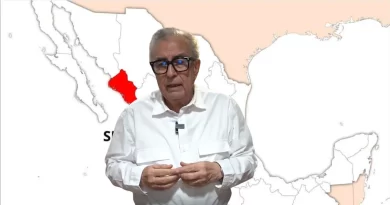 Narco doblega Sinaloa; gobernador Rubén Rocha Moya suspende el Grito de Independencia por seguridad. 📸 The Border Reports
