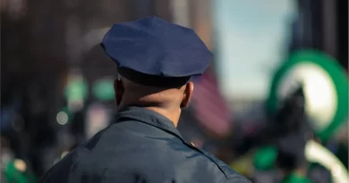 Noticias policiacas de Atlanta, los arrestos por un homicidio y acuchillado al 18 de septiembre 2025. 📸 Unsplash-Fred Moon-The Border Reports