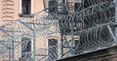 Prostitución infantil en Juárez, Texano que se grababa con niñas sentenciado en EU. 📸 Unsplash-pawel-czerwinski-The Border Reports