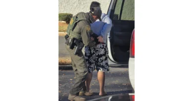 Reinicia Border Patrol y ICE redadas masivas en Chicago, la operación Midway Blitz. 📸 ICE-The Border Reports