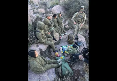 Unidades de élite BORTAC y SOG interceptan a grupo camuflado en el Sector El Paso. USBP-The Border Reports