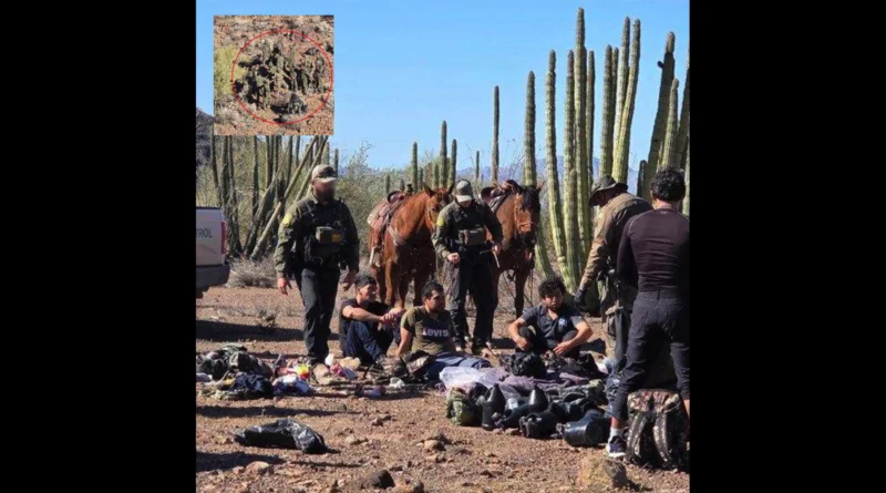 Agentes de la Patrulla Fronteriza en Ajo, Arizona, detienen a grupo de personas vestidas de camuflaje. USBP-The Border Reports