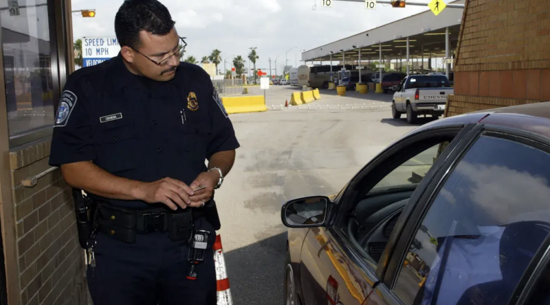 Patrulla Fronteriza rescata a dos niños. pic-CBP-The Border Reports